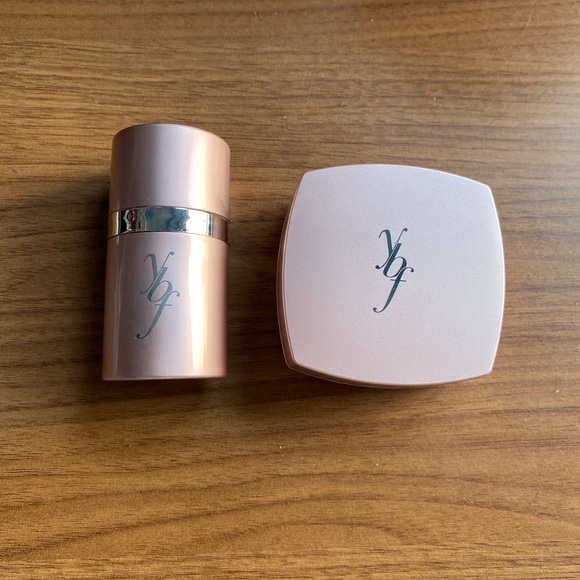 Your Best Friend Custom Bronzing Powder w Brush

New, Unused - Picture 4 of 4